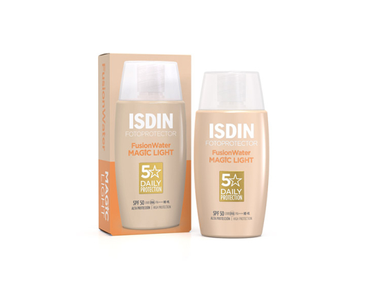 Fusion Water Magic Light SPF50 Color Teinte Claire - 50ml