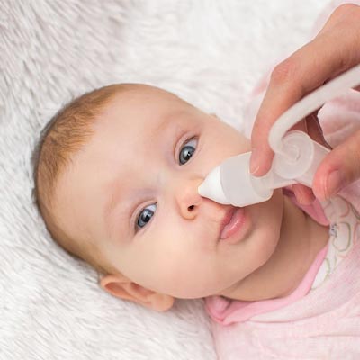 Hygiène du nez bébés 