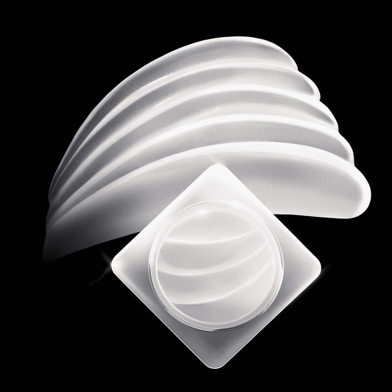 Texture lissante de la crème contour yeux Time-filler 5XP