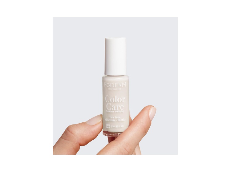 Poderm Color Care vernis soin tea tree teinte Milky - 8ml
